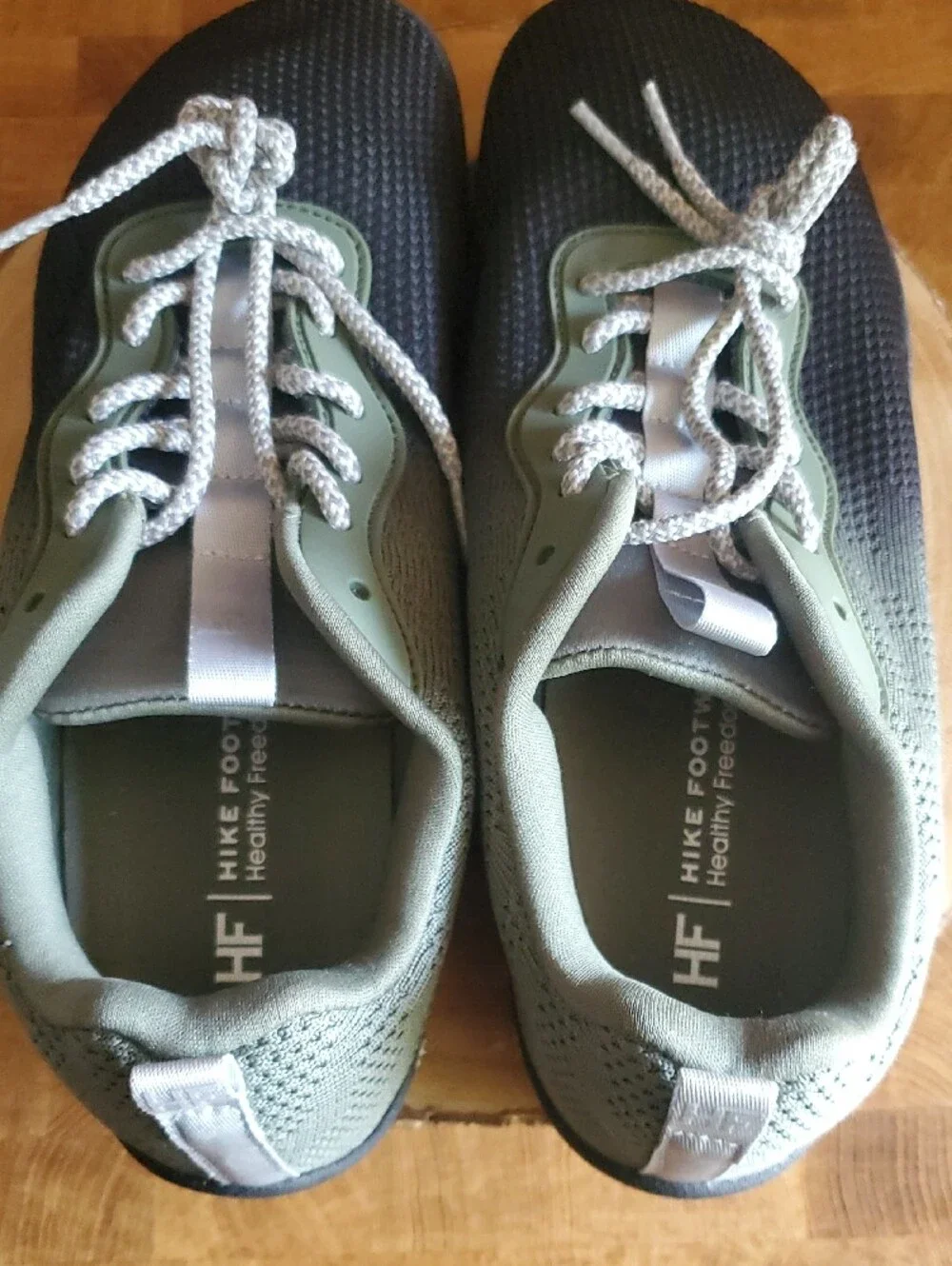 Men's Knit Sneakers in Black & Olive Lightweight Everyday Trainer